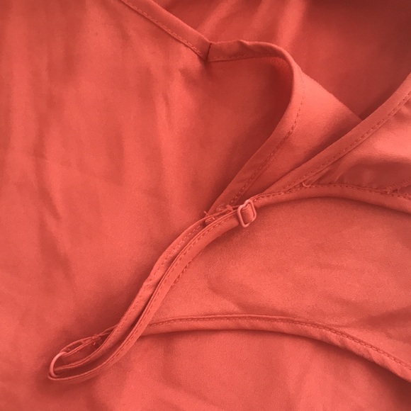 Ruffle tank top - Picture 7 of 7